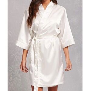 PRETTY ROBES Ivory Satin Bride Robe